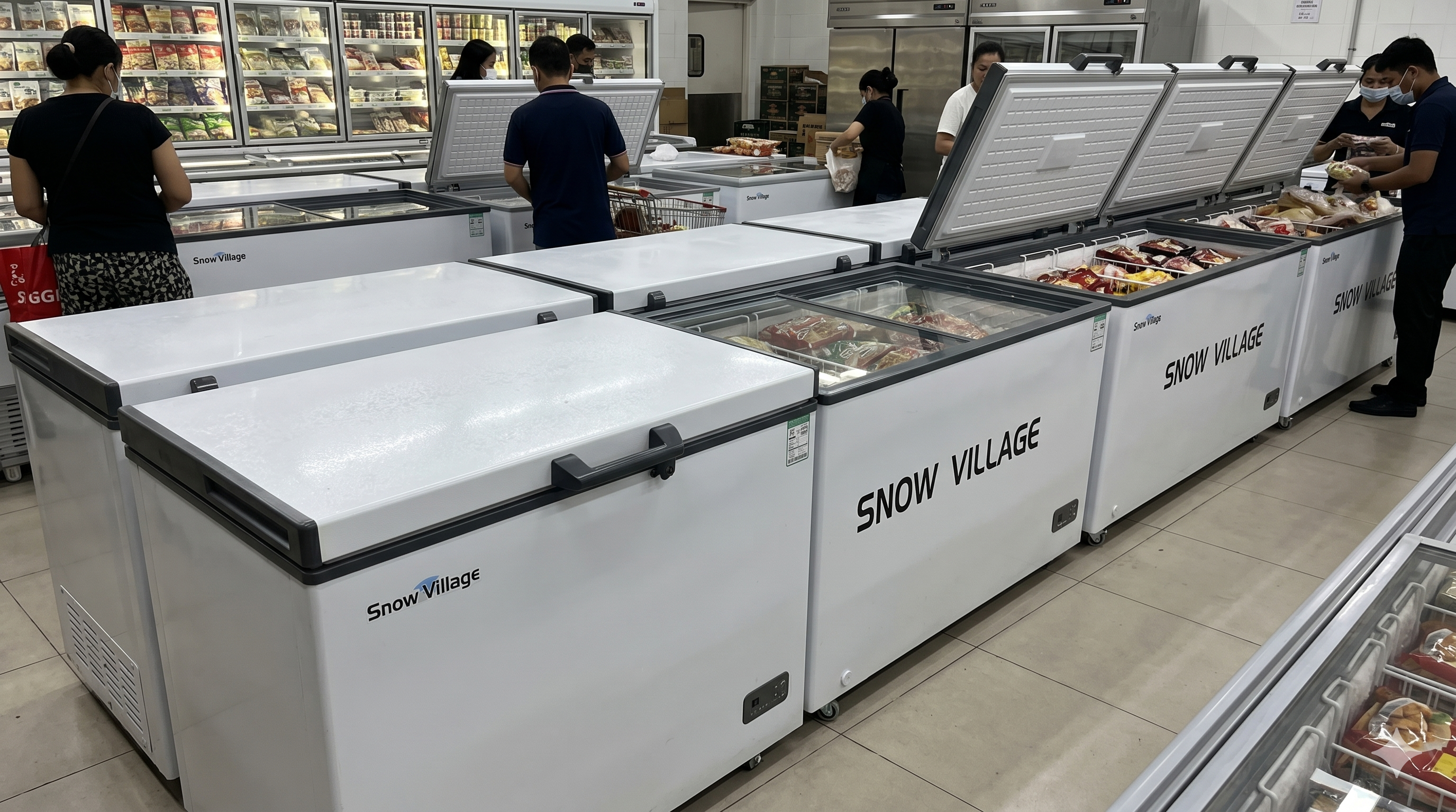 Mellkasi fagyasztók (Chest Freezer)